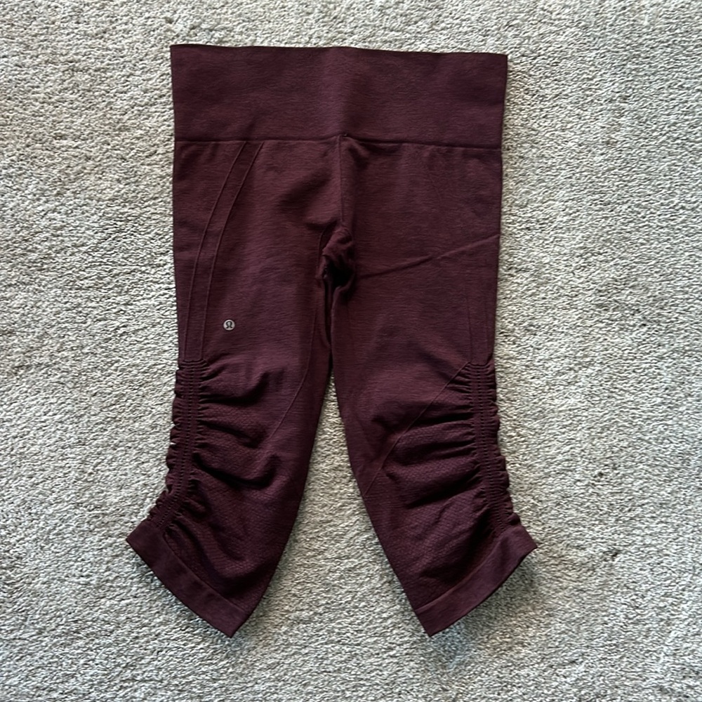 Lululemon Awakening Crop - Picture 5 of 7